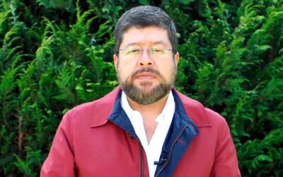 El empresario y político señala que en la crisis boliviana “se pone el dedo en un agujero y sale agua