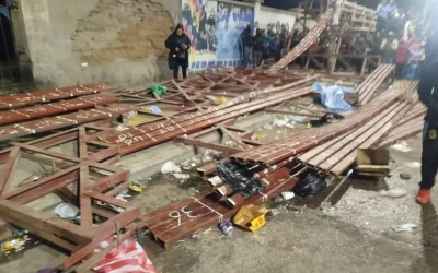 Colapso de graderías en el convite de Ch’utillos deja 15 heridos, Fiscalía investiga el hecho por lesiones culposas