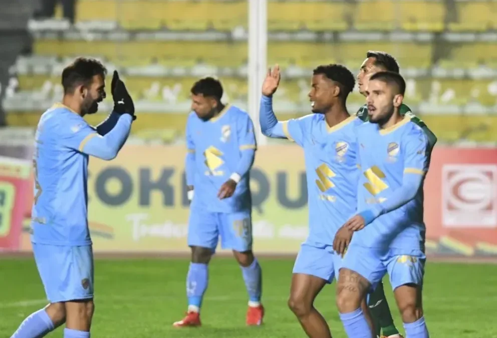 Bolívar golea a Real Tomayapo previo a su partido con Cienciano por la Sudamericana