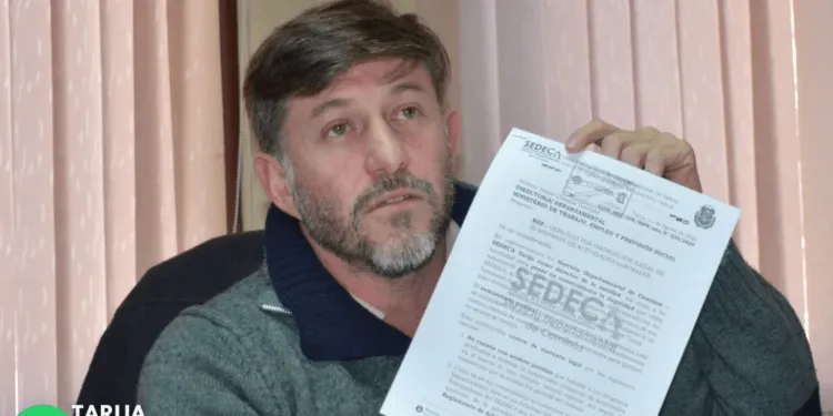 Director del SEDECA denuncia coacción sindical y abandono laboral