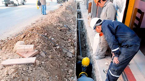 Emtagas ejecuta proyecto de gas domiciliario que beneficiará a más de 2.000 familias en Tarija
