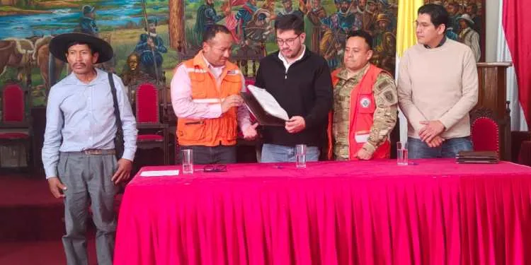 Alcaldía firma convenio de cooperación con el IGM y el municipio de San Lorenzo