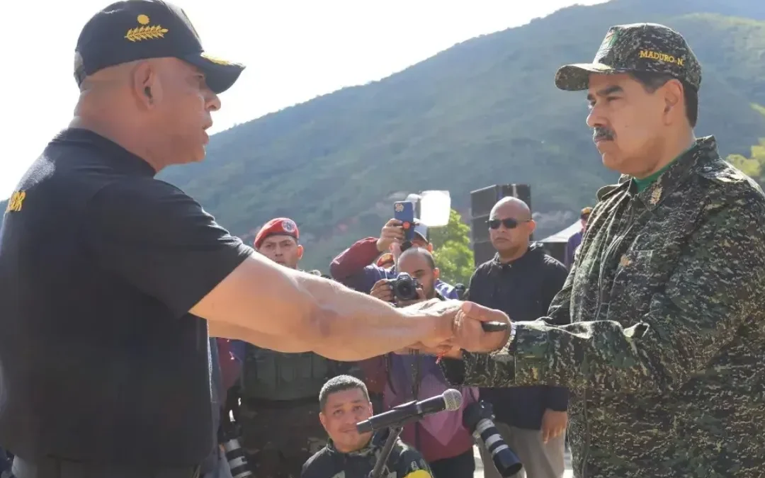 Venezuela inicia la segunda fase de alistamiento de milicianos con mensajes contra la ‘agresión militar’
