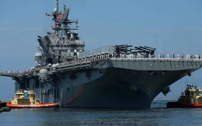 Escalan tensiones entre EE.UU. y Venezuela mientras las dos naciones asoman su fuerza militar