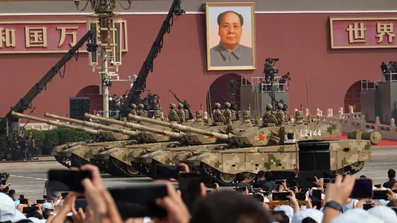 «China es imparable»: Xi Jinping exhibe el poder de su país en un gran desfile militar junto a Putin y Kim Jong-un en Pekín