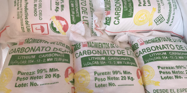 Crece en más de 1.145% las exportaciones de carbonato de litio a agosto y supera las ventas de 2024 y 2023