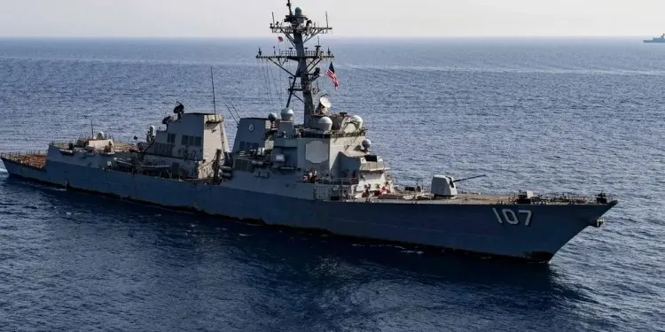 EE.UU. envía un destructor muy cerca de Venezuela