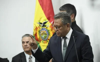 Oviedo ofrece diálogo, pero también firmeza contra el narcotráfico, el contrabando y el terrorismo