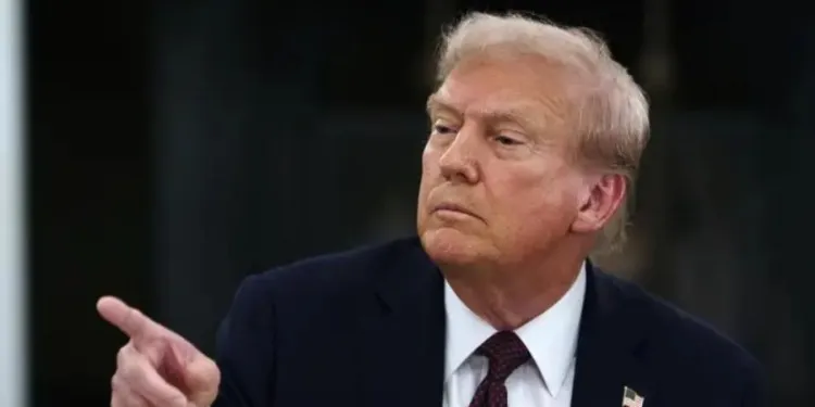 Trump dice que estaría orgulloso de destruir las fábricas de cocaína en Colombia