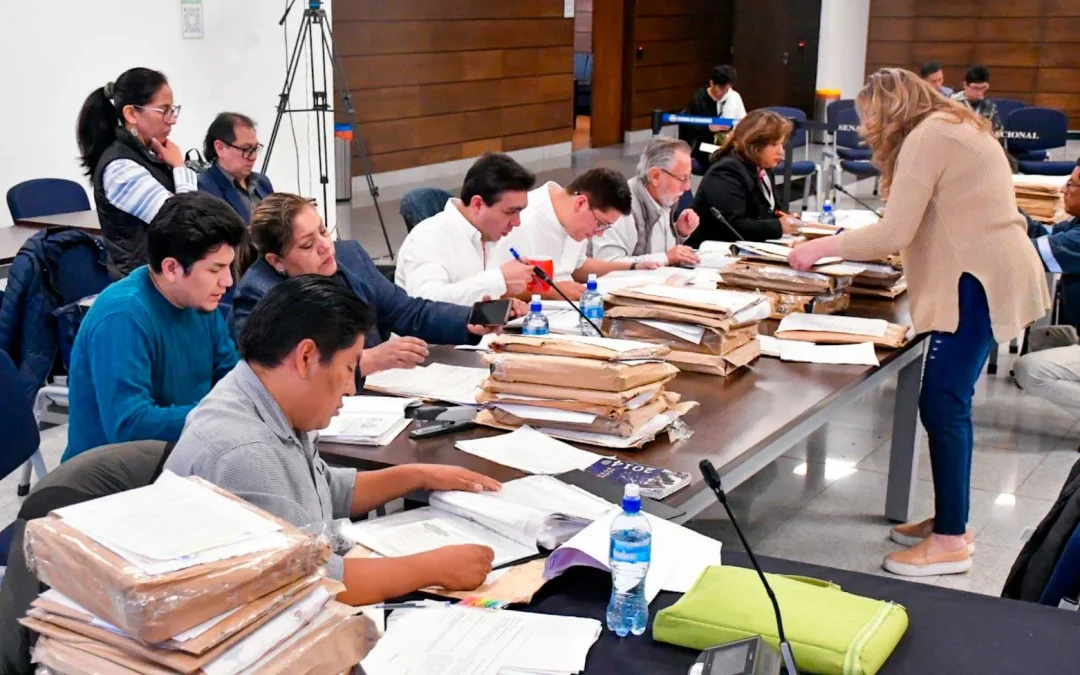 Selección de vocales del TSE: Dos postulantes tienen 100 en la calificación de méritos