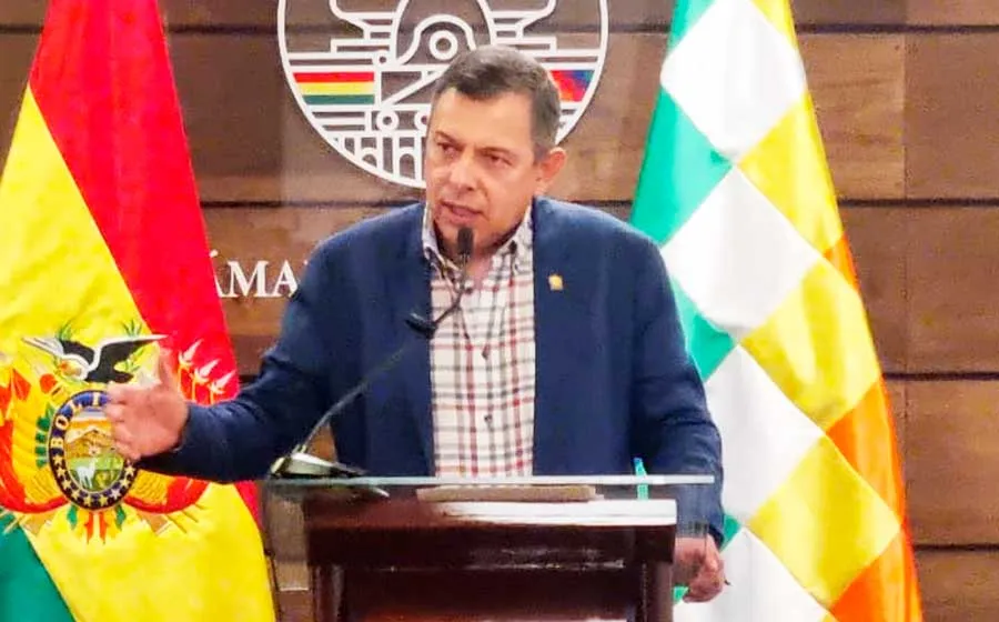 Presidente del Senado defiende crédito del BID: ‘no es un problema si se invierten bien los recursos’