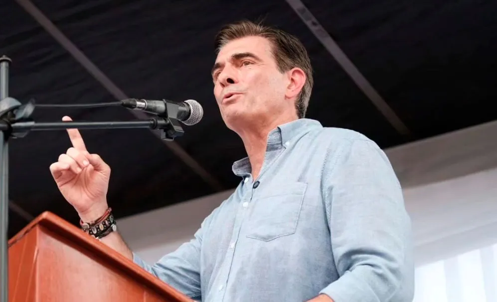 Paz dice que “diablos” con “mentalidad antigua” quieren “desestabilizar a Bolivia”