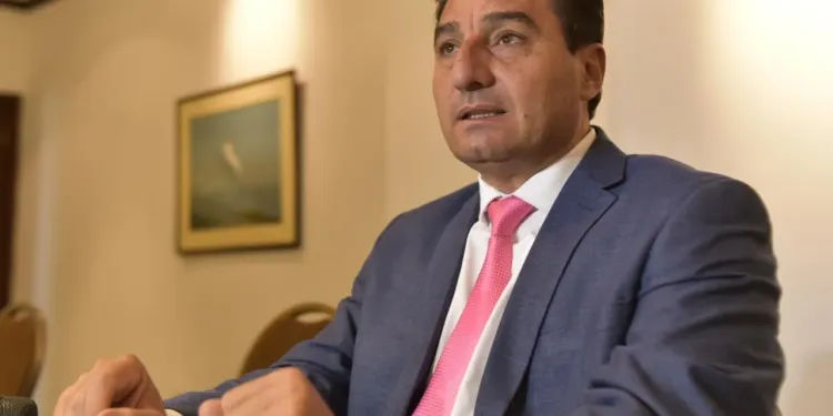 Torres gana y será Alcalde de Tarija por una gestión más