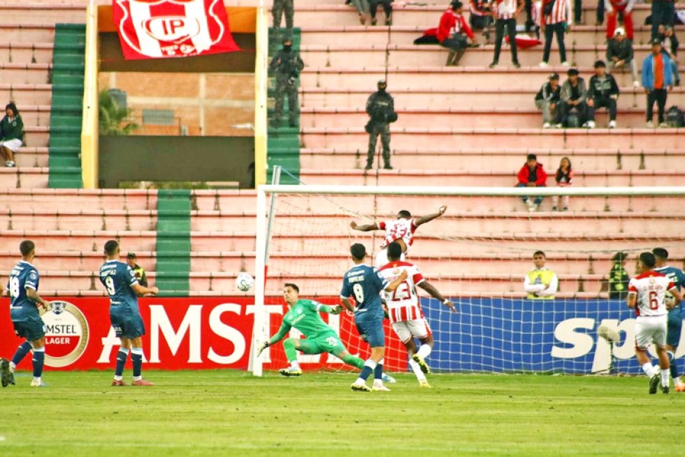 Independiente generó las situaciones más claras de gol, pero no estuvo fino en la definición