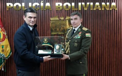 Presidente Paz se reúne con el Ministerio de Gobierno y la Policía Boliviana