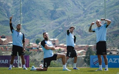 El balón vuelve a rodar: Bolívar inaugura la Liga frente a Totora Real Oruro