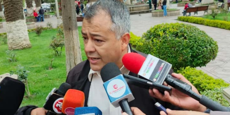 Mentasti propone el federalismo como solución definitiva ante la crisis y abrogación de la ley 1720