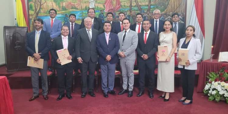 Torres posesiona a su gabinete municipal: Estas son las nuevas autoridades