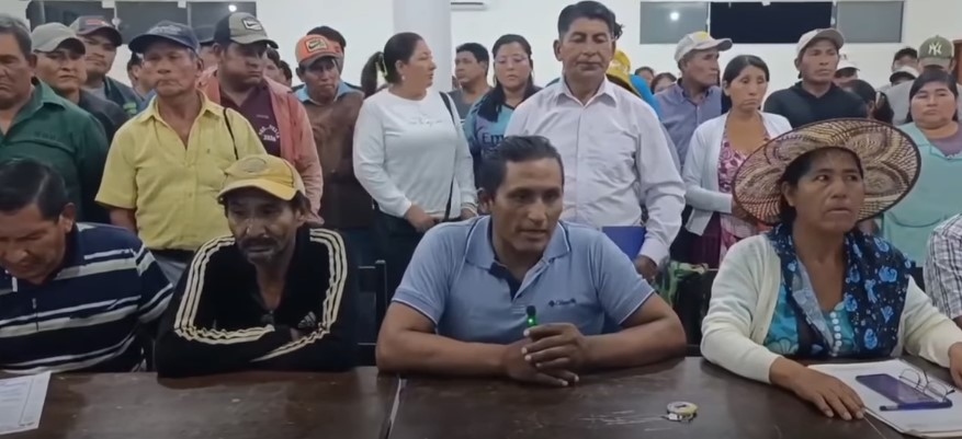 AMPLIADO VECINAL DE SAN JULIÁN DECIDE CONTINUAR EL BLOQUEO Y SE SUMA AL PEDIDO DE RENUNCIA DE RODRIGO PAZ