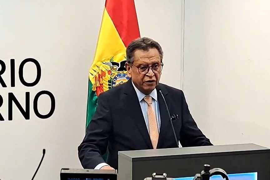 Gobierno vincula a Evo con una “conspiración financiada por el narcoterrorismo“