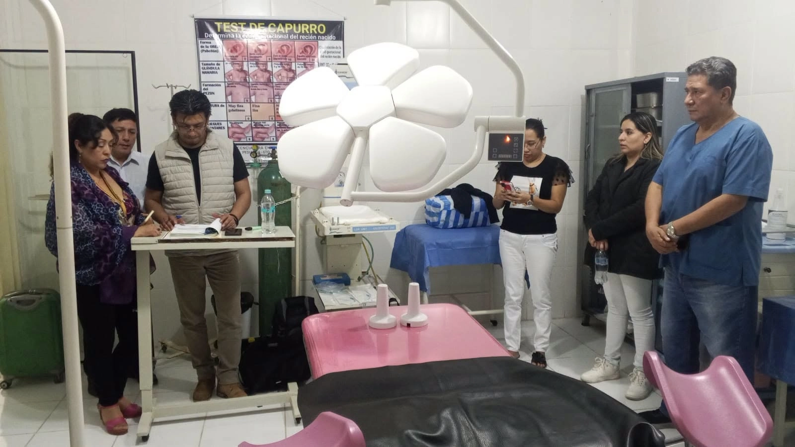Gobierno destina más de Bs 180 mil en equipamiento para mejorar la atención en salud en Puerto Suárez