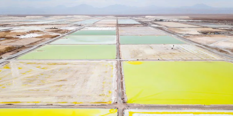 Chile da luz verde al proyecto de litio de Enami y Rio Tinto en Atacama