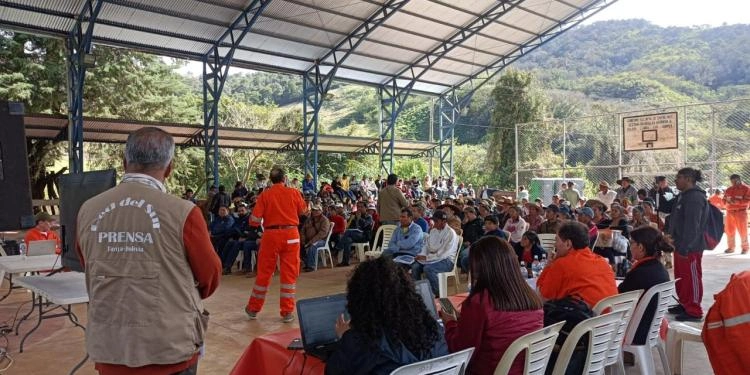 Segunda socialización de Petrobras: Comunidades del cantón Chiquiacá apoyan proyecto DOMO OSO X3 al verificar que está fuera de Tariquía