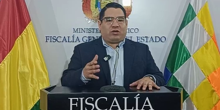 Justiniano no descarta una eventual extradición de Roger Mariaca a EEUU