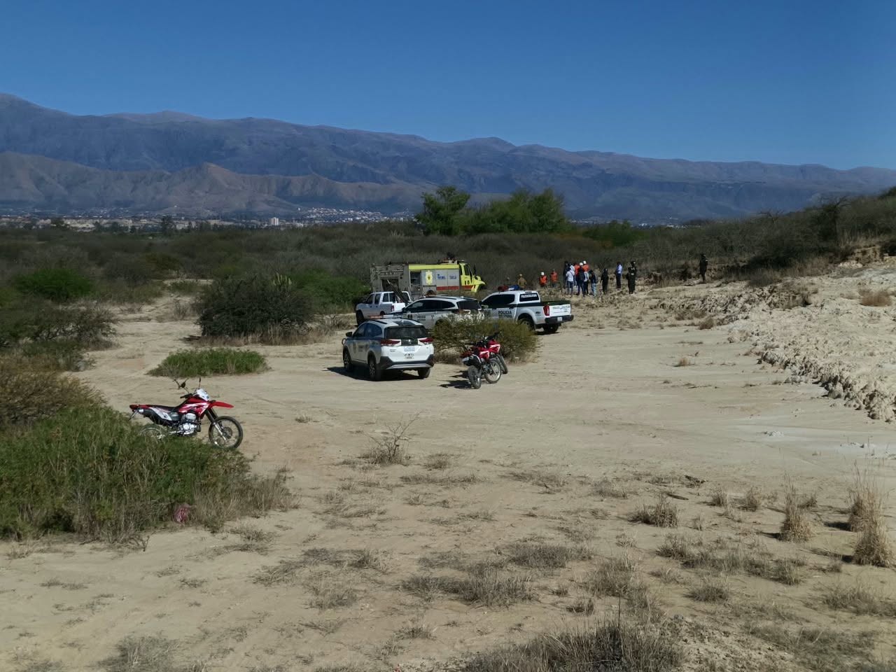 Accidente aéreo en Tarija: Avioneta de instrucción se precipita a tierra con tres ocupantes